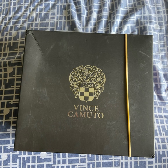 Vince Camuto SAPRENDA2 SANDAL - Picture 3 of 4